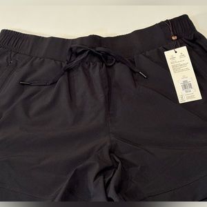 NWT Calia 5” Journey shorts